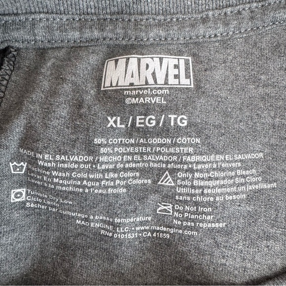 Marvel Men’s Split Thanos Infinity Gauntlet Short Sleeve Tee - Picture 5 of 5